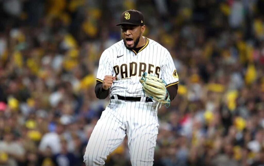 Robert Suarez’s Padres Journey